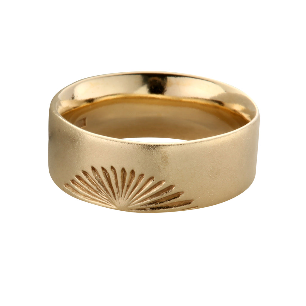 6mm wide 9ct yellow gold frosted wedding ring with Sun detail