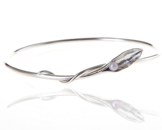 silver entwined bangle with white pearl