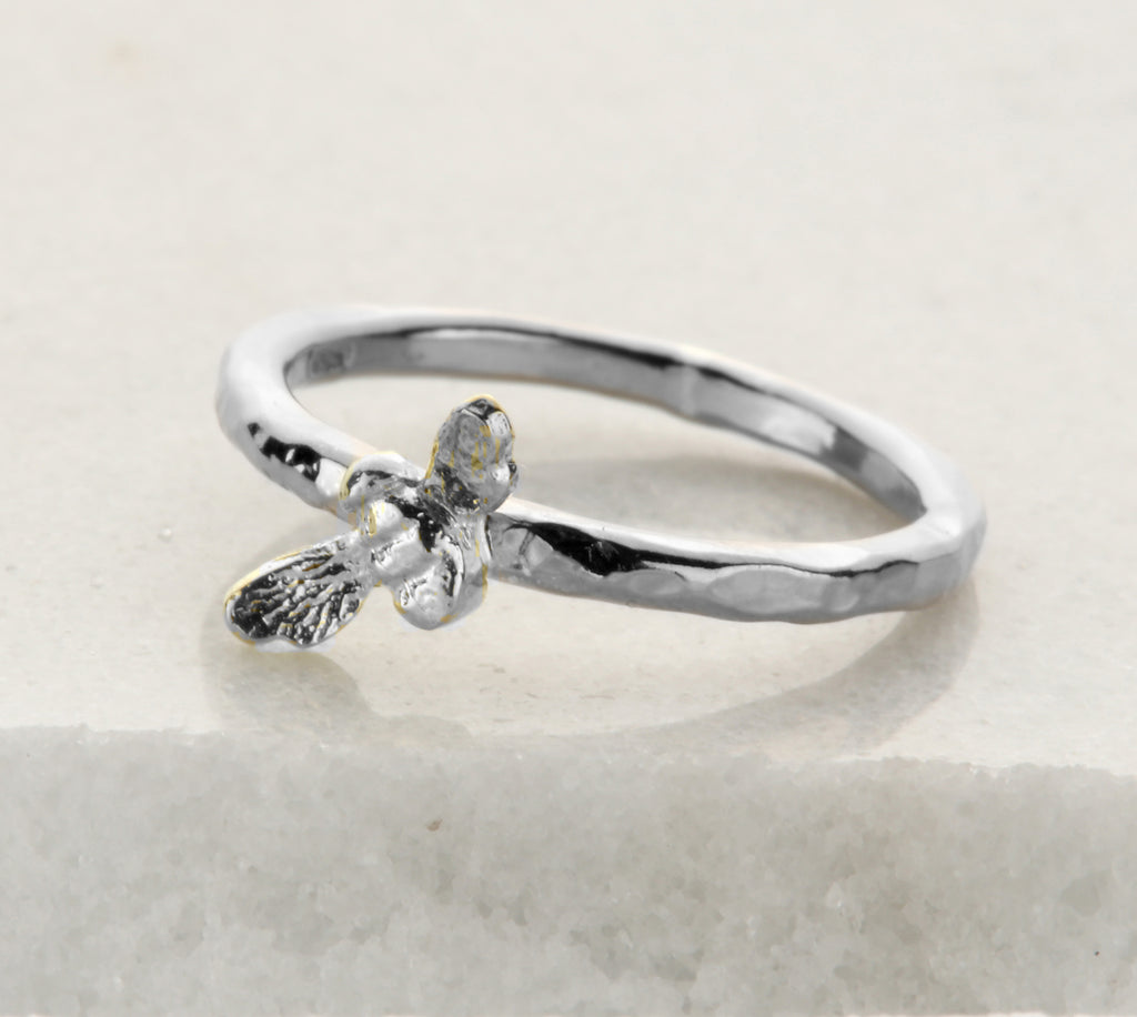 silver bee ring